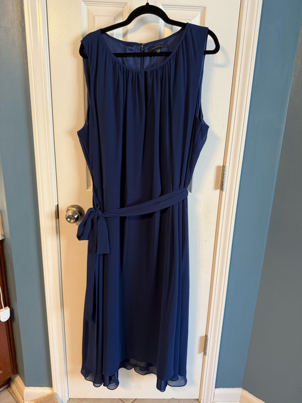 Alex Marie Navy Sleeveless Tie-Waist Midi Dress